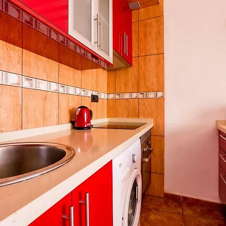 Orlando 85 Адехе